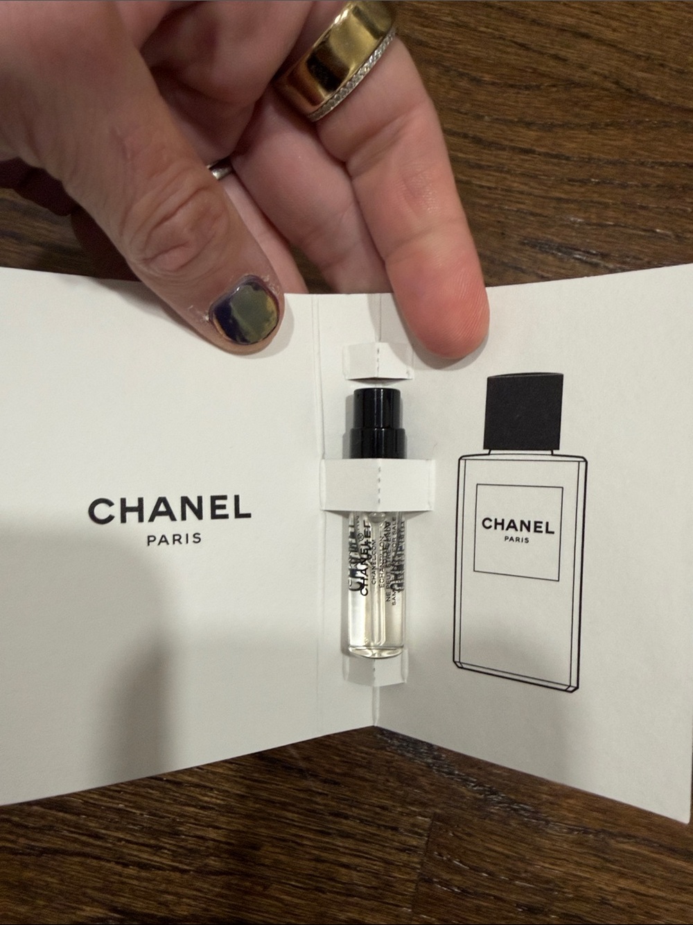 CHANEL Gardenia & Gabrielle Sample Set - Picture 2 of 4